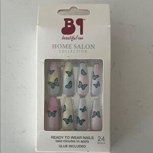 Butterfly Press-On Nails - Multicolor